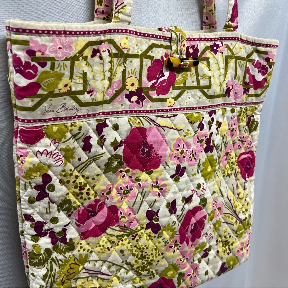 Vera Bradley‎ Floral Tote Make Me Blush Pink and Queen Quilted Cotton
